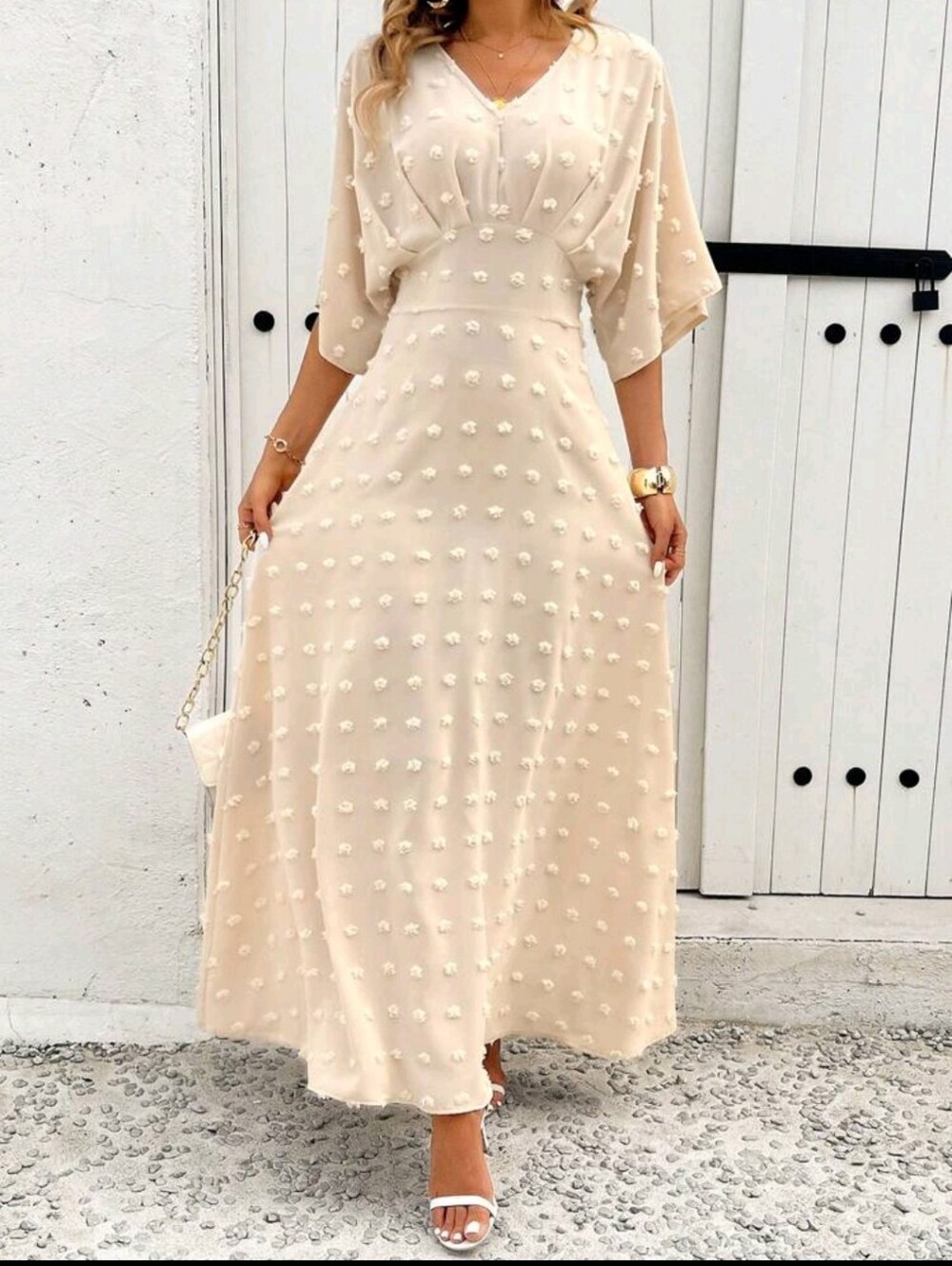 Elegant Cream Maxi Dress with Textured Dot Detail - Picture 4 of 7
